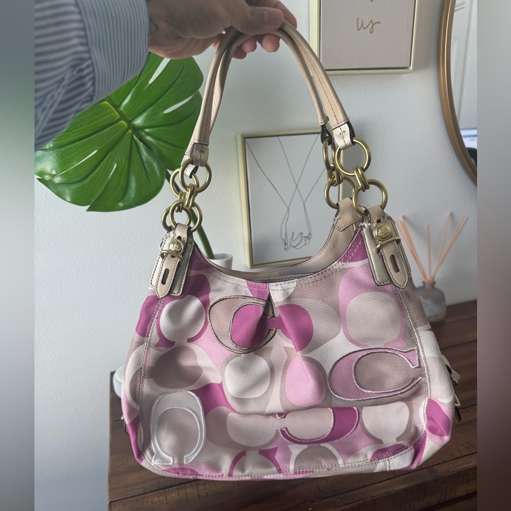Y2K COACH🩷💜 16335 shoulder bag in pink